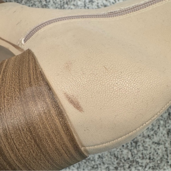 Altar’d State Cream Taupe Chelsea Boots - Picture 13 of 13